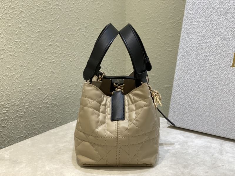chr1st1an D10r shopping bags